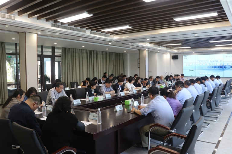 区税务局在湘湖金融小镇举办政策宣讲会