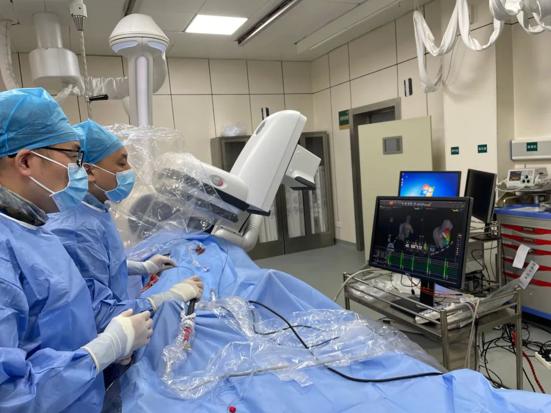 我院完成广西地区首例SoundStar心腔内三维超声导管射频消融术-第二附属医院